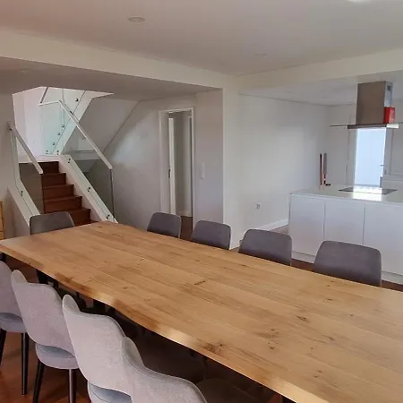 Lina Вилла Лориньян