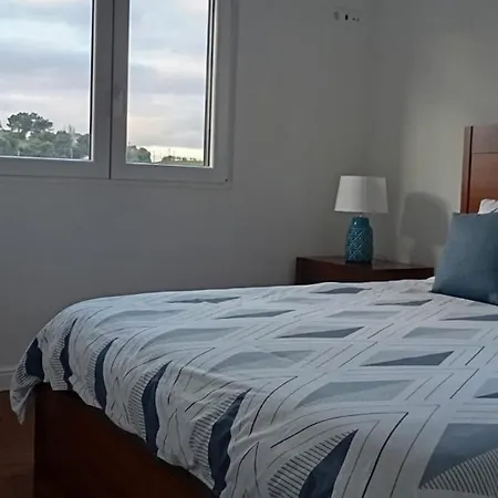 Lina Вилла Лориньян